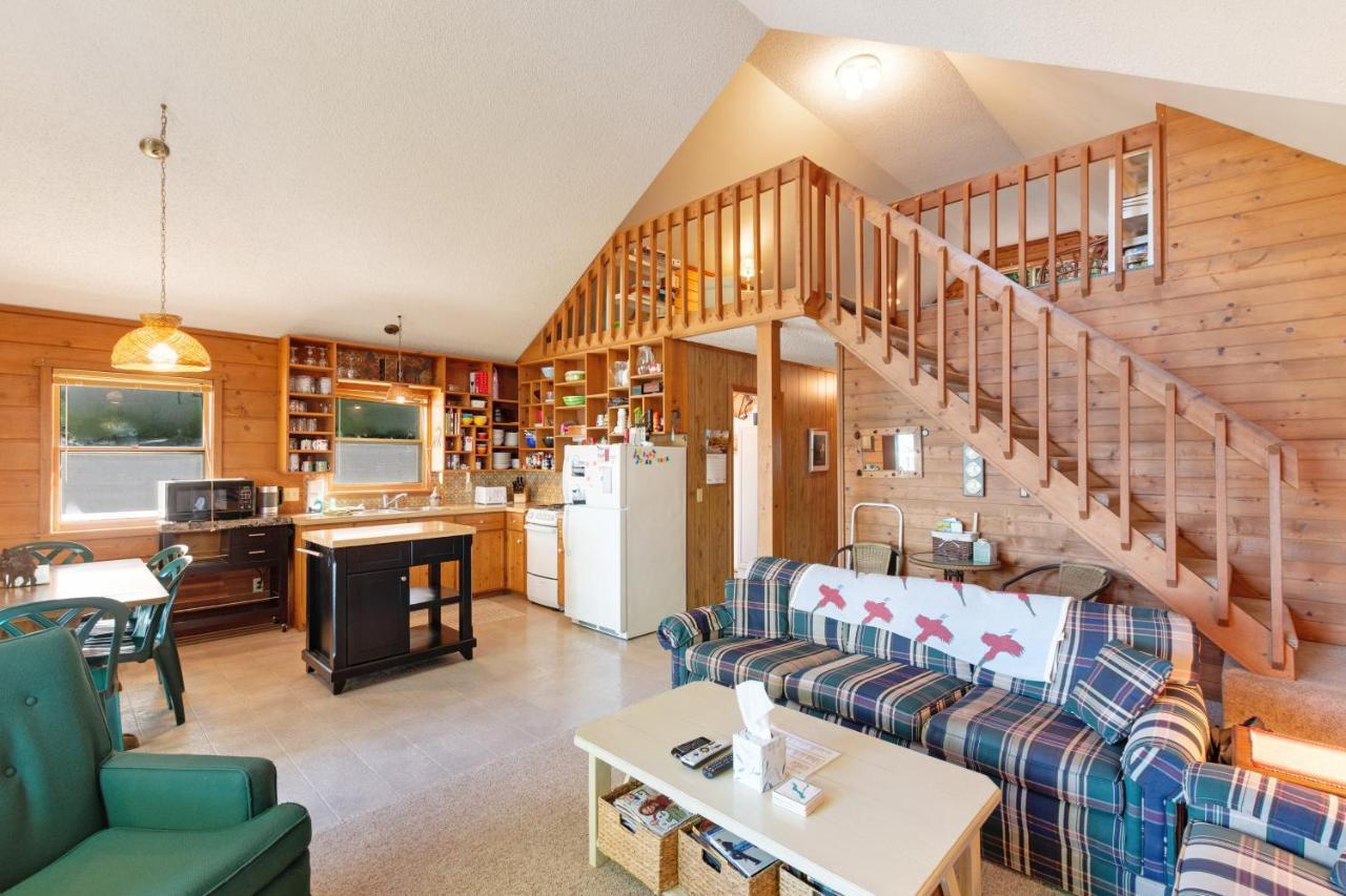 Walloon Lake Cottage Boyne City Exterior photo